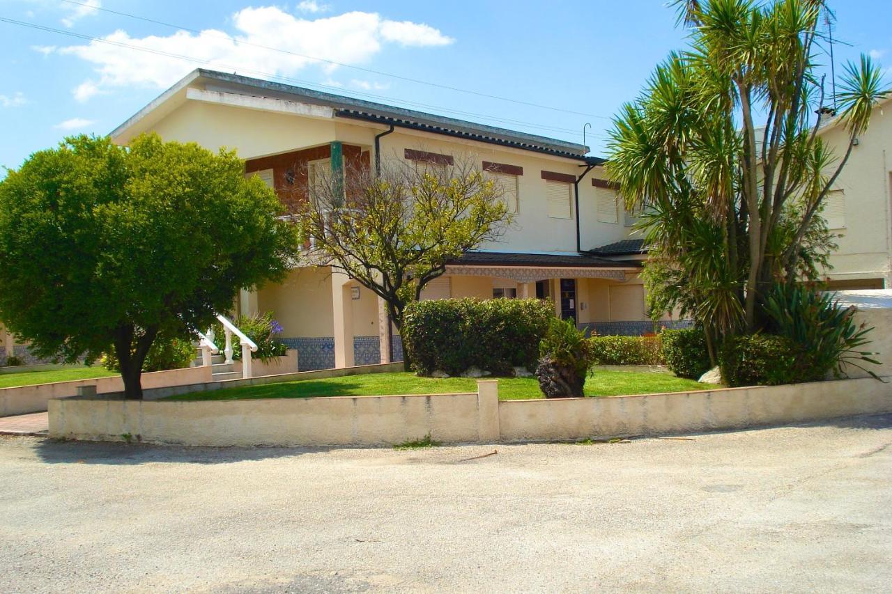 Castro Hotel Águeda Екстериор снимка